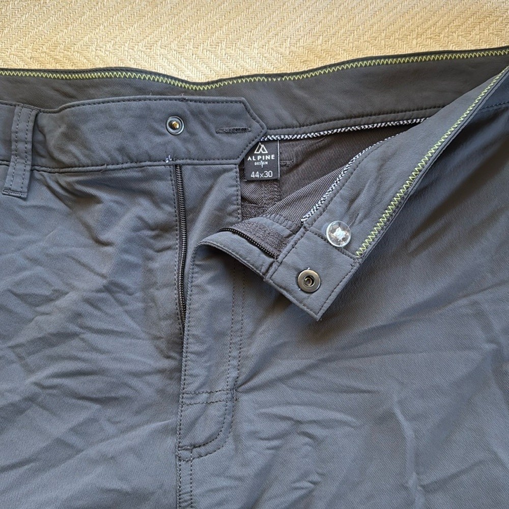 Alpine Men’s Lightweight Pants